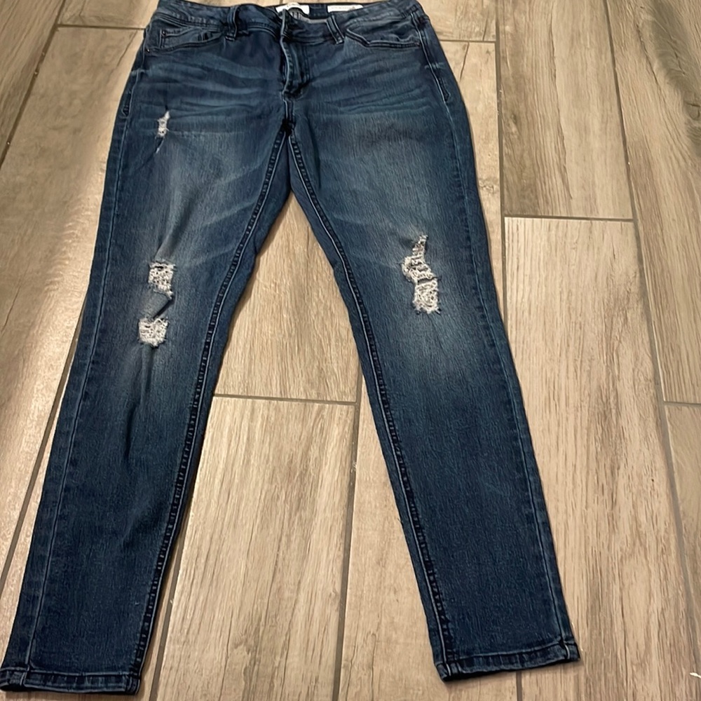 NWOT Kensie effortless ankle mid rise skinny distressed jeans size 6/28